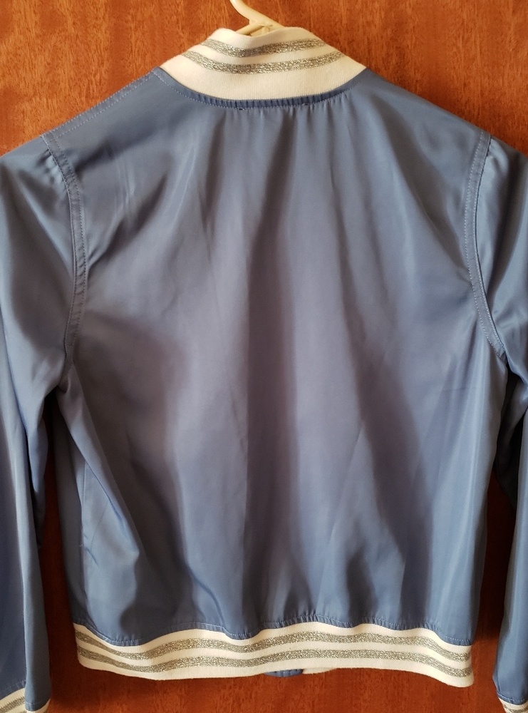 🌹🎉Host Pick🎉🌹Cute light weight retro-style jacket - Picture 2 of 3